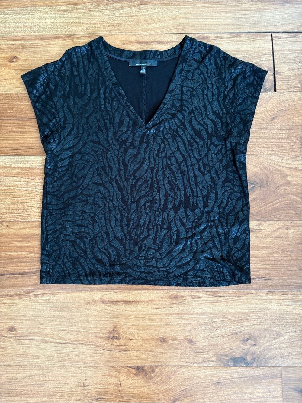 White House Black Market Black Short-Sleeve V-Neck Textured Tee